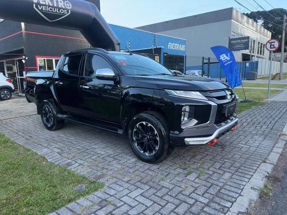 MITSUBISHI L200 TRITON 2.4 16V TURBO DIESEL SPORT HPE SERTÕES CD 4P 4X4 AUTOMÁTICO